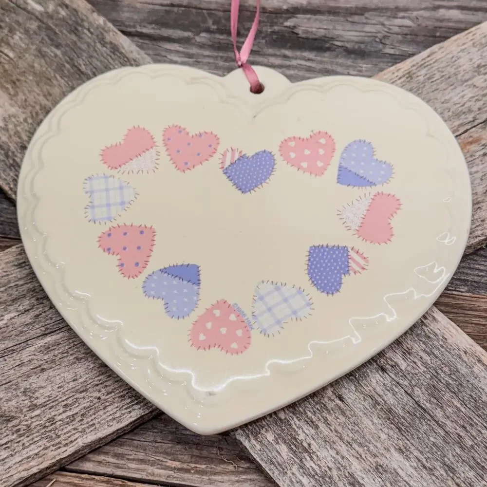 1986 Treasure Craft, Aunti Em Collection, Heart Trivet, Wall/Tabletop Decor
